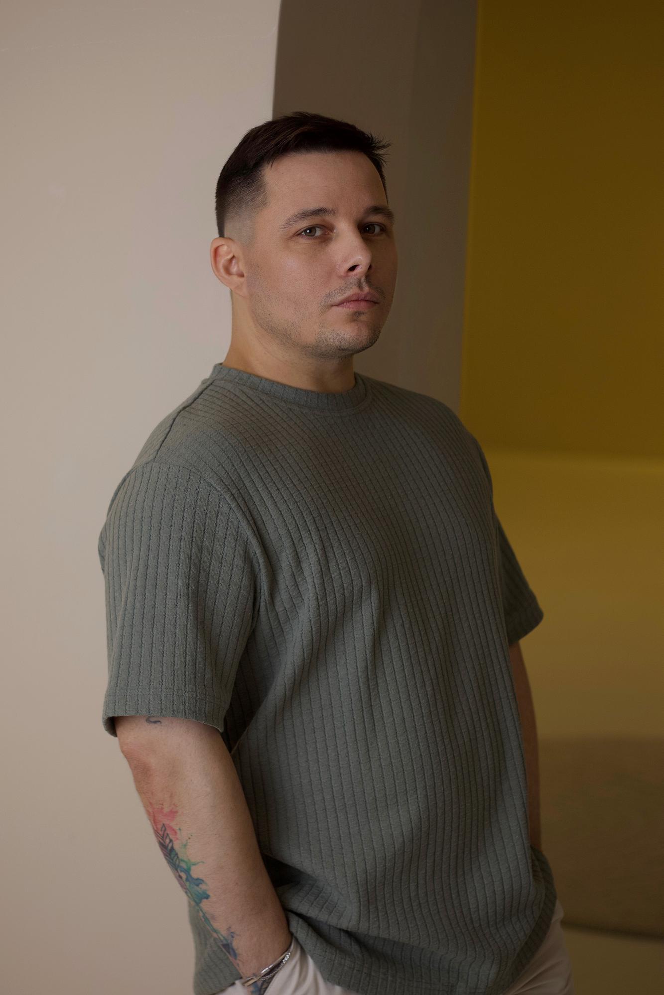 Від Barbie до парфумів Dior: що знаходили під подушкою українські зірки на День Святого Миколая